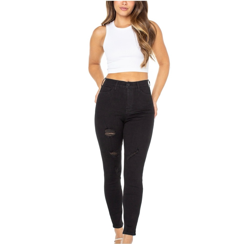 NWT Celebrity Pink Juniors HighRise Distressed Black Curvy Skinny Jeans Sz 9/29